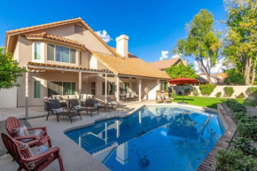 Elegant Luxury Villa Wheated Pool Outdoor Fun